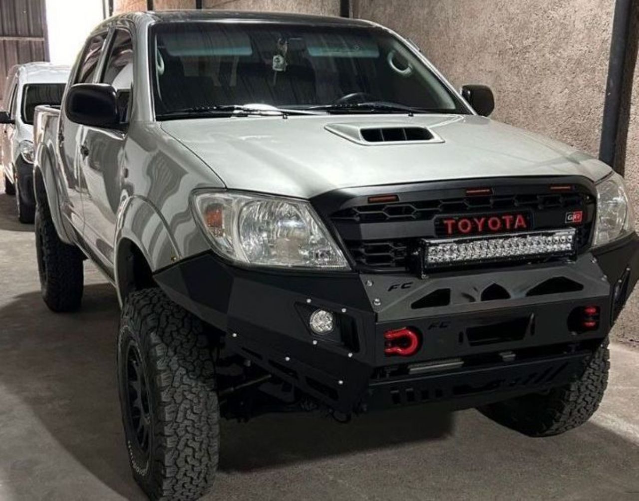 Toyota Hilux Usada en Mendoza, deRuedas