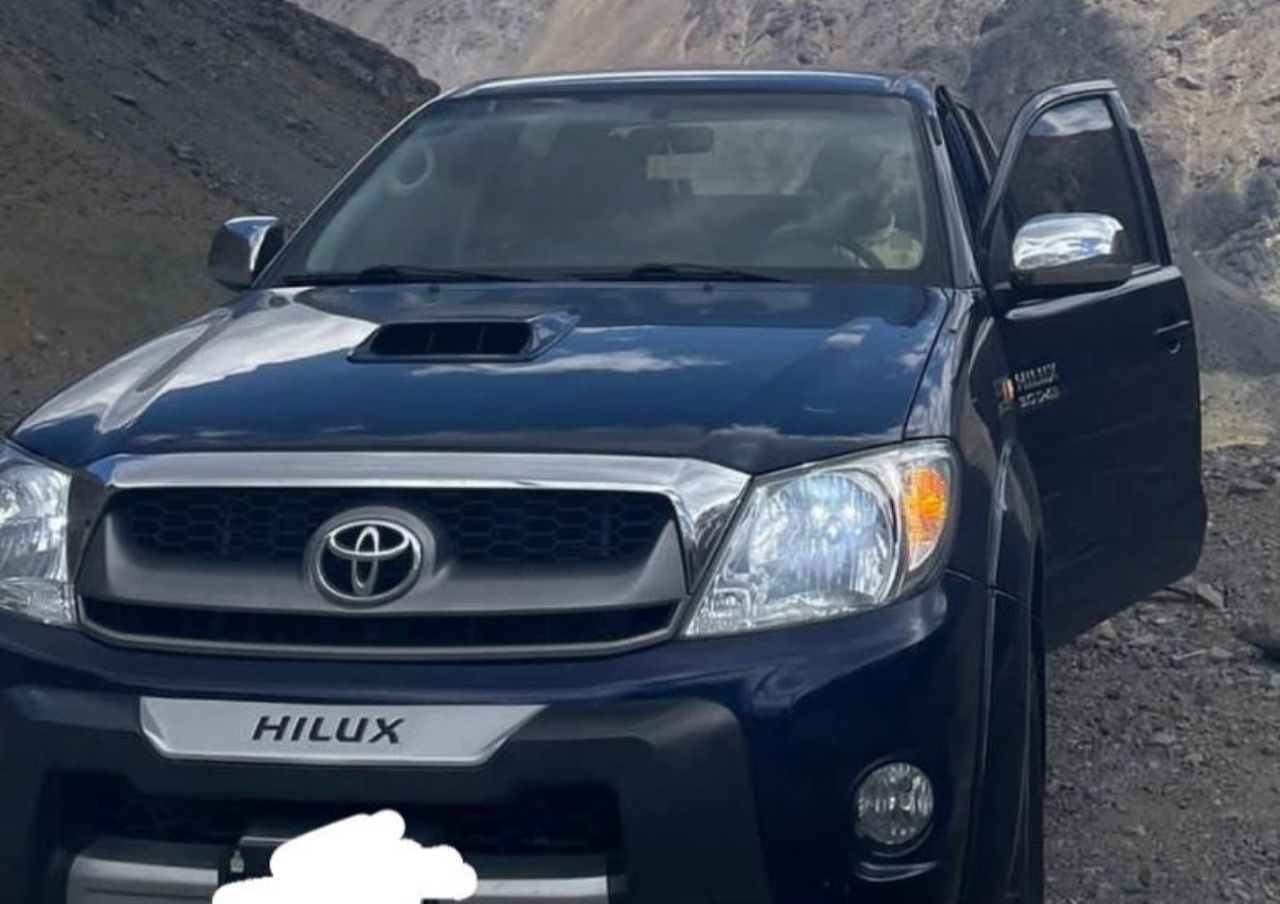 Toyota Hilux Usada en Mendoza, deRuedas