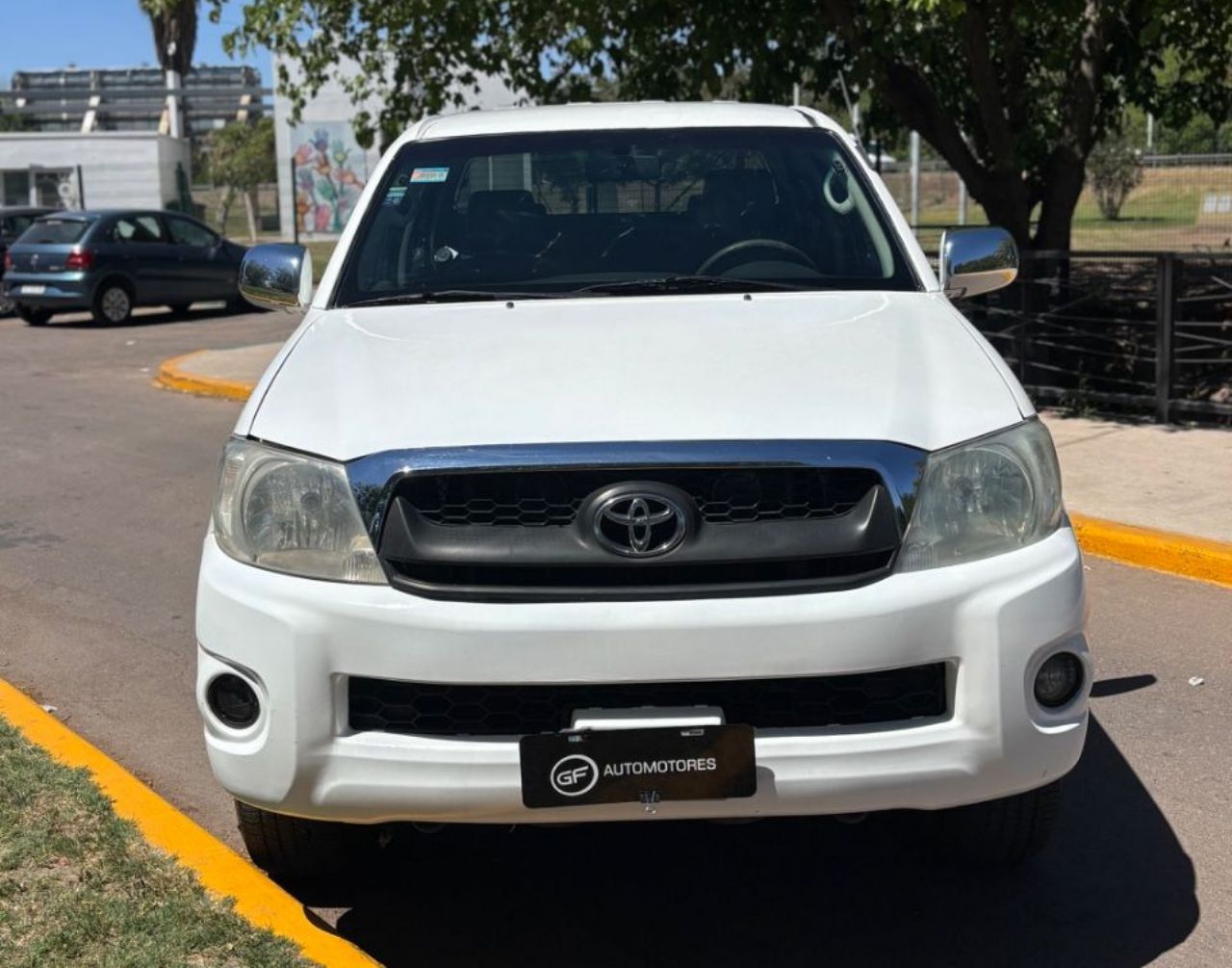 Toyota Hilux Usada en Mendoza, deRuedas