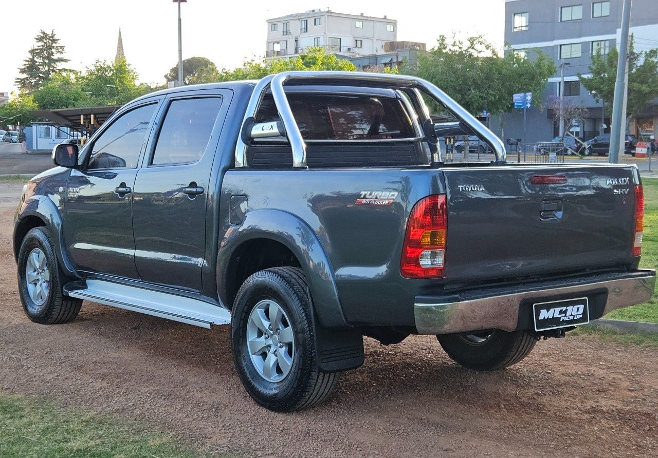 Toyota Hilux Usada Financiado en Mendoza, deRuedas