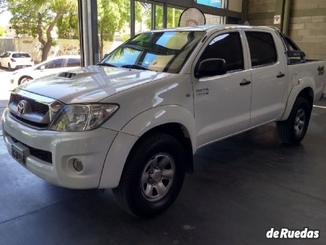 Toyota Hilux Usada en Mendoza, deRuedas