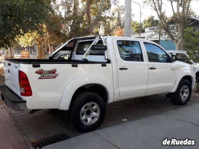 Toyota Hilux Usada en Mendoza, deRuedas