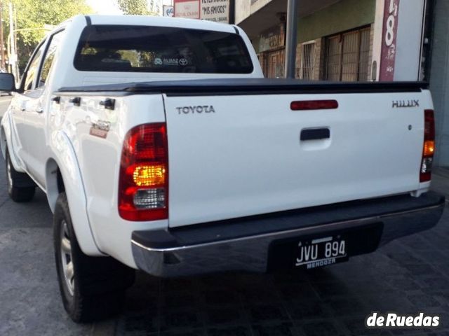 Toyota Hilux Usada en Mendoza, deRuedas