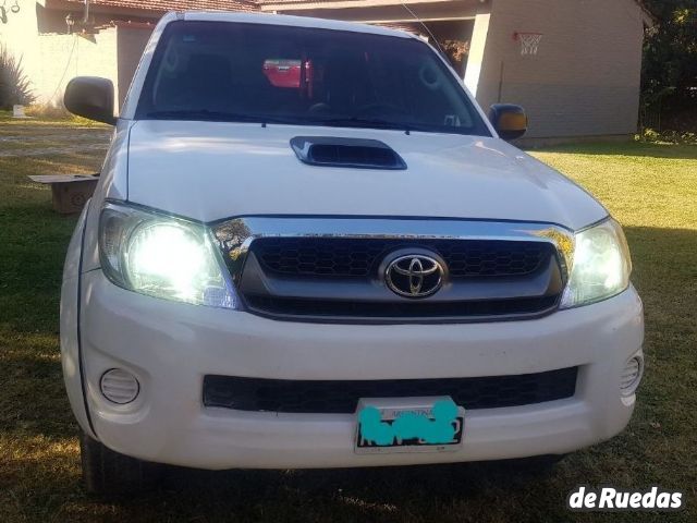 Toyota Hilux Usada en Mendoza, deRuedas