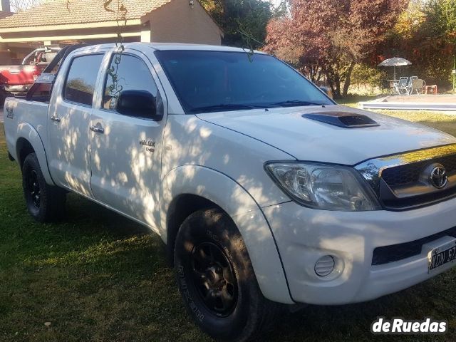 Toyota Hilux Usada en Mendoza, deRuedas