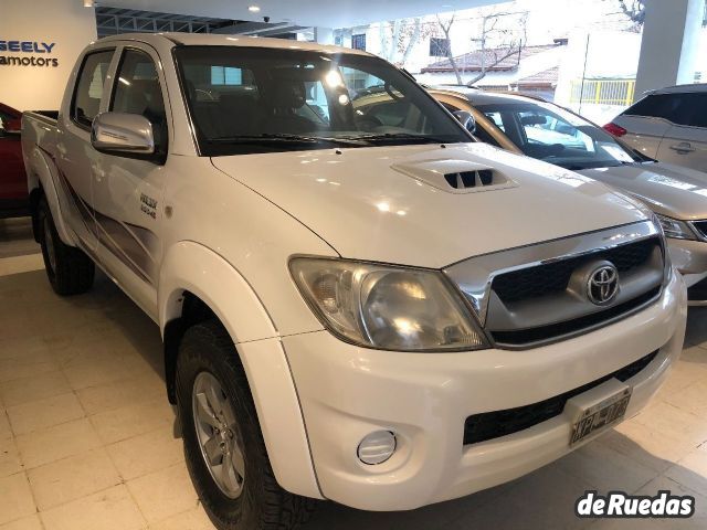 Toyota Hilux Usada en Mendoza, deRuedas