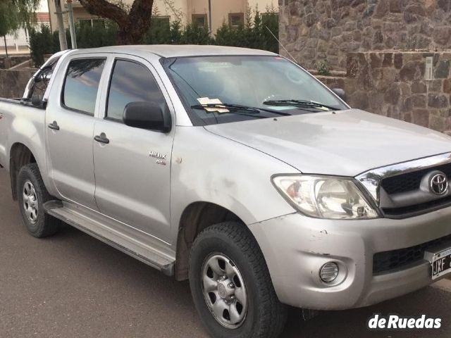 Toyota Hilux Usada en Mendoza, deRuedas