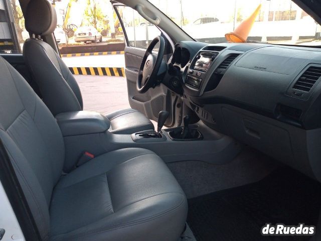 Toyota Hilux Usada en Mendoza, deRuedas