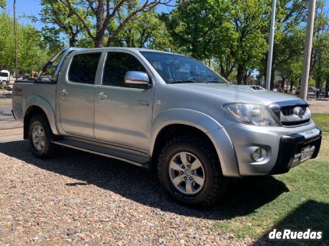 Toyota Hilux Usada en Mendoza, deRuedas