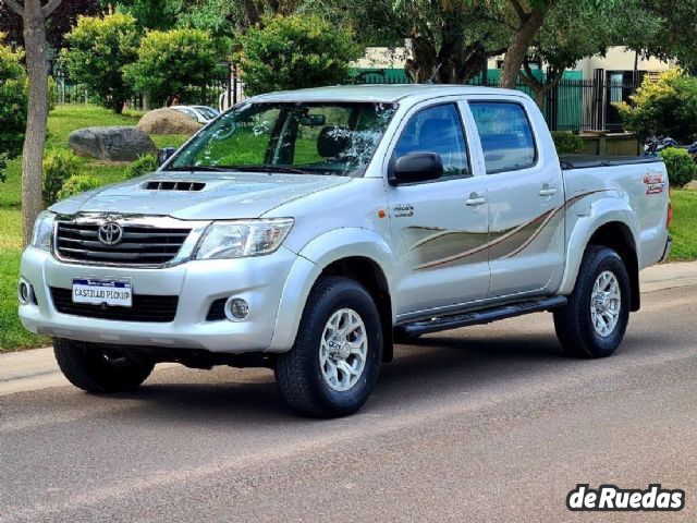 Toyota Hilux Usada en Mendoza, deRuedas
