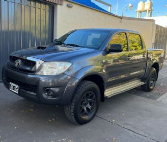 Toyota Hilux Usada en Mendoza Financiado