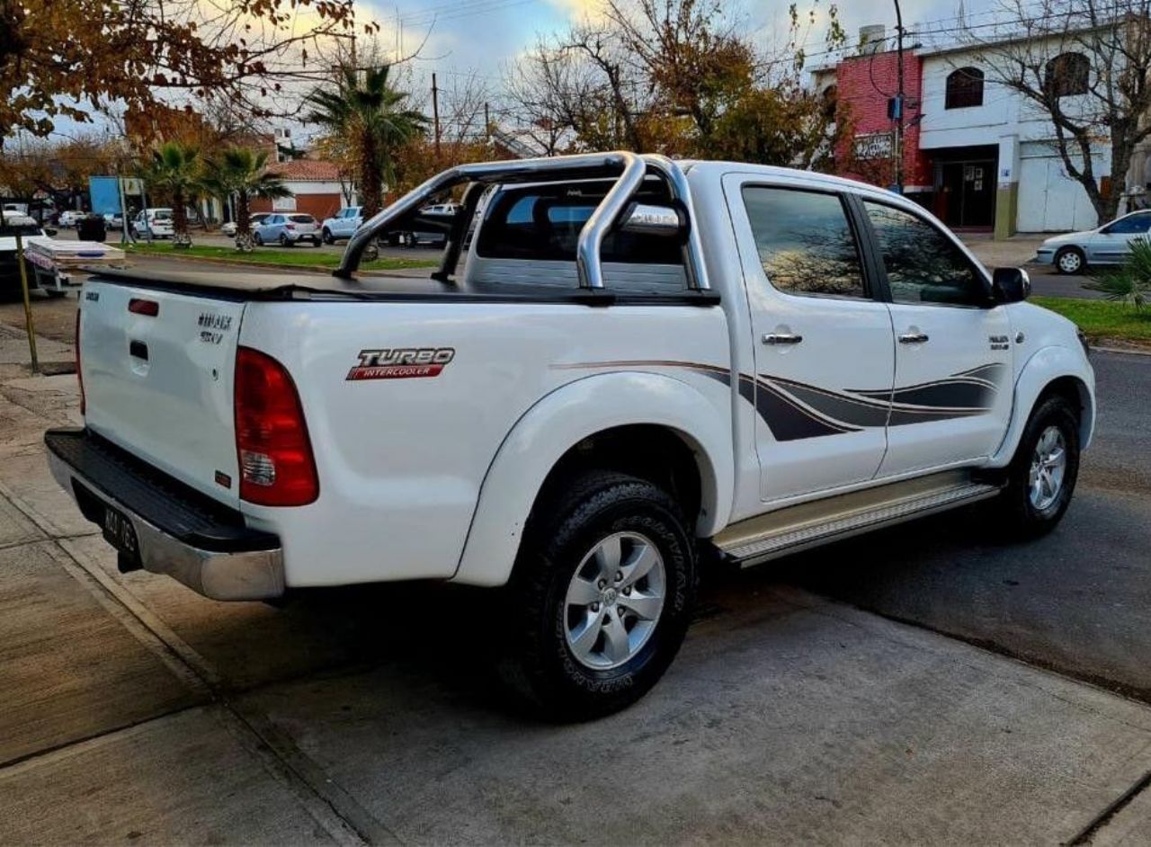 Toyota Hilux Usada en Mendoza, deRuedas