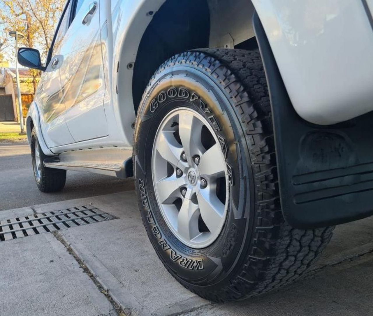 Toyota Hilux Usada en Mendoza, deRuedas