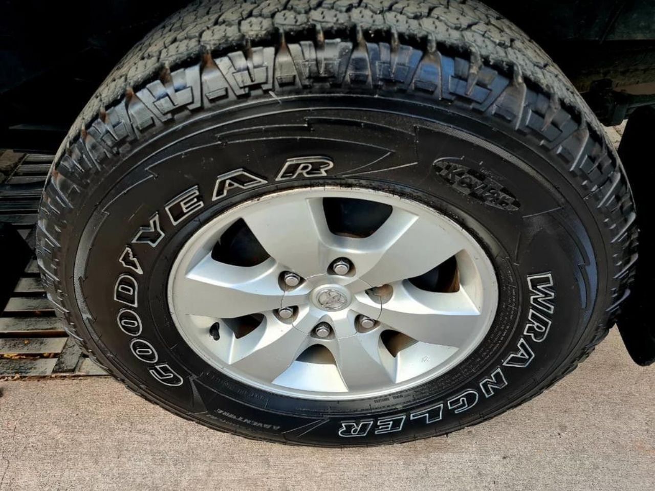 Toyota Hilux Usada en Mendoza, deRuedas