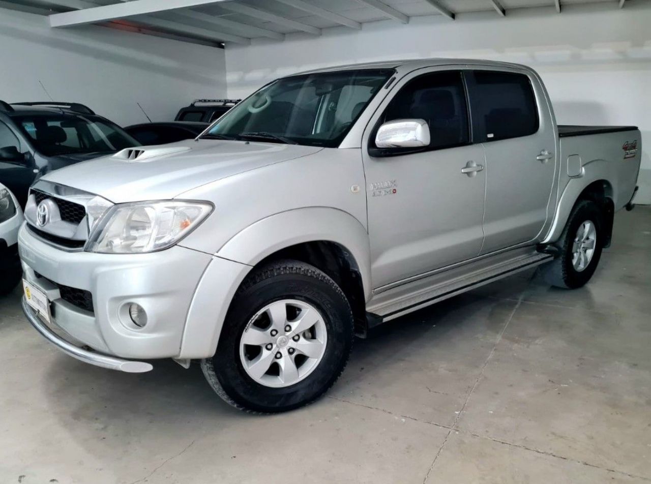 Toyota Hilux Usada en Mendoza, deRuedas