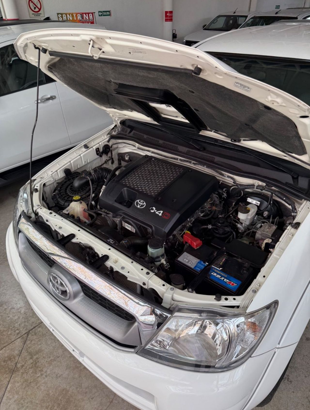 Toyota Hilux Usada Financiado en Mendoza, deRuedas