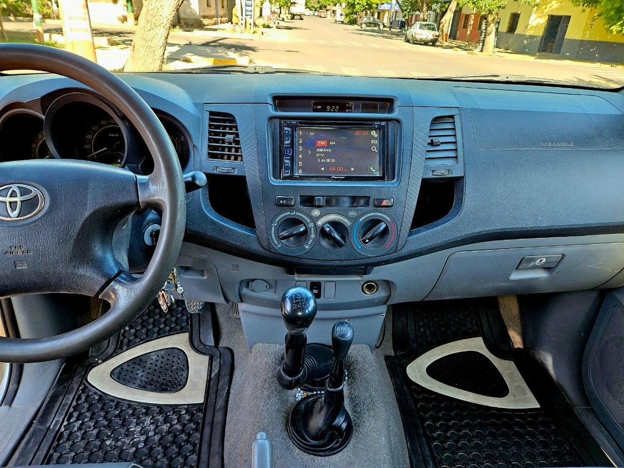 Toyota Hilux Usada en Mendoza, deRuedas