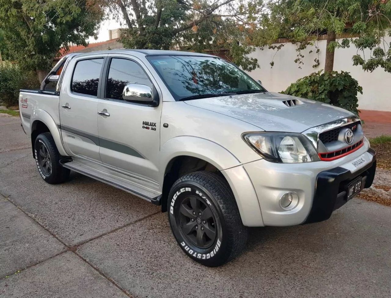 Toyota Hilux Usada en Mendoza, deRuedas