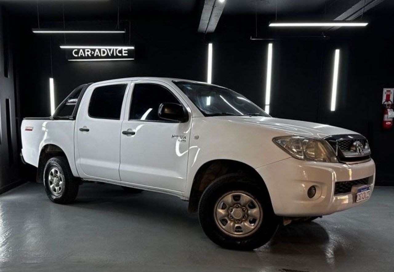 Toyota Hilux Usada en Córdoba, deRuedas