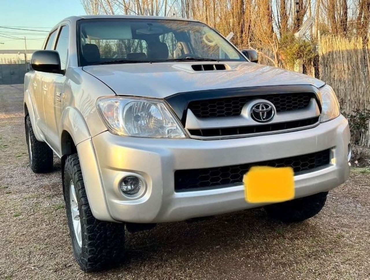 Toyota Hilux Usada en Mendoza, deRuedas