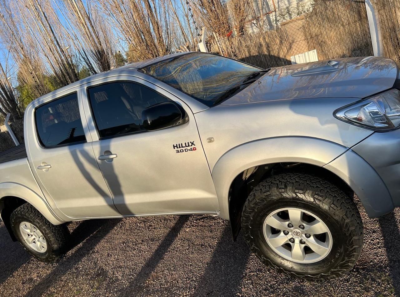 Toyota Hilux Usada en Mendoza, deRuedas