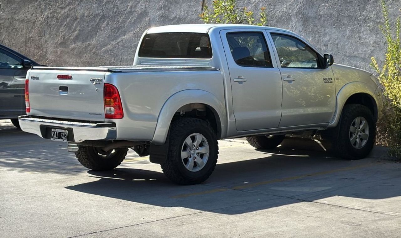 Toyota Hilux Usada en Mendoza, deRuedas