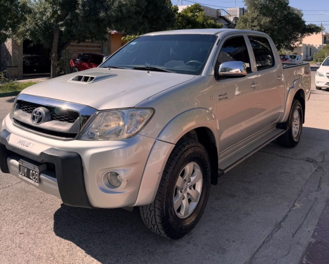 Toyota Hilux Usada en Mendoza, deRuedas