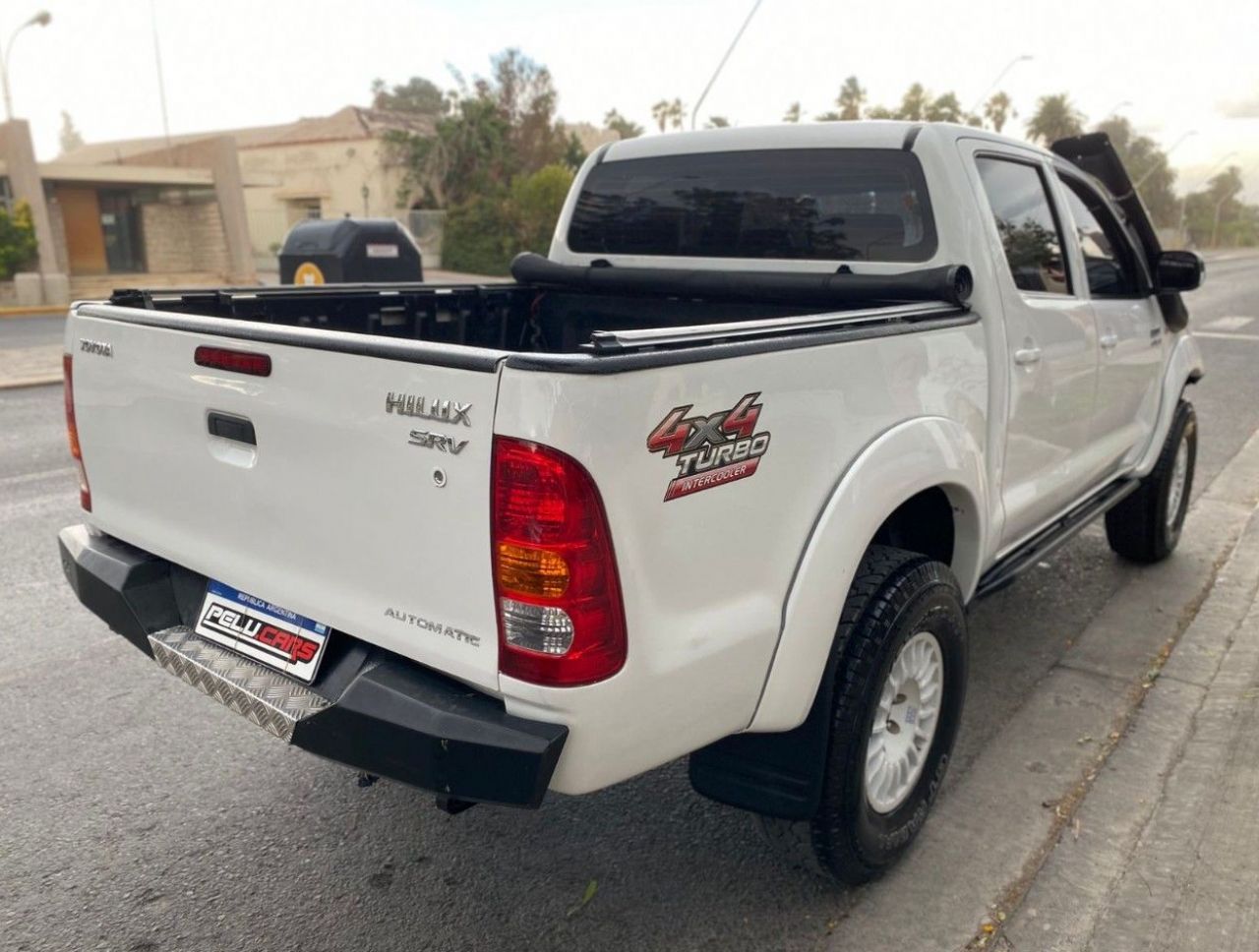 Toyota Hilux Usada en San Juan, deRuedas