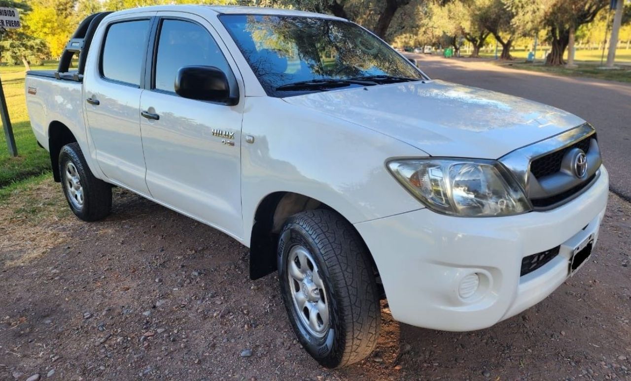 Toyota Hilux Usada en Mendoza, deRuedas