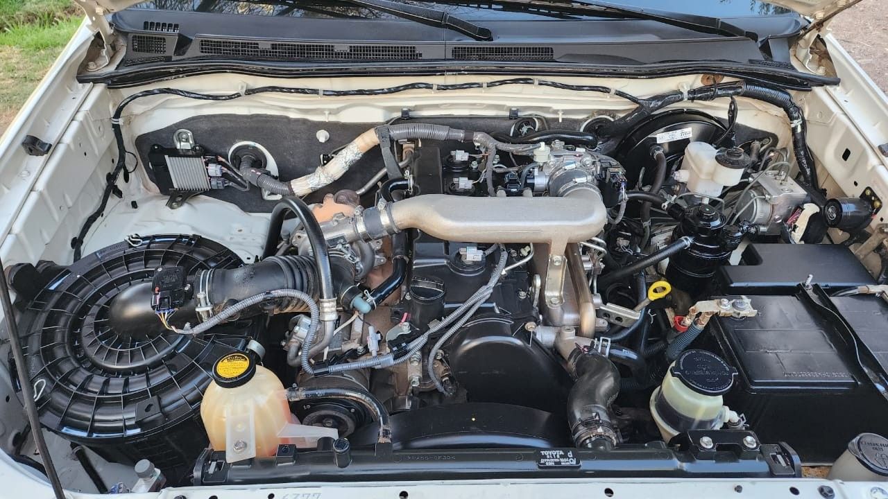 Toyota Hilux Usada en Mendoza, deRuedas