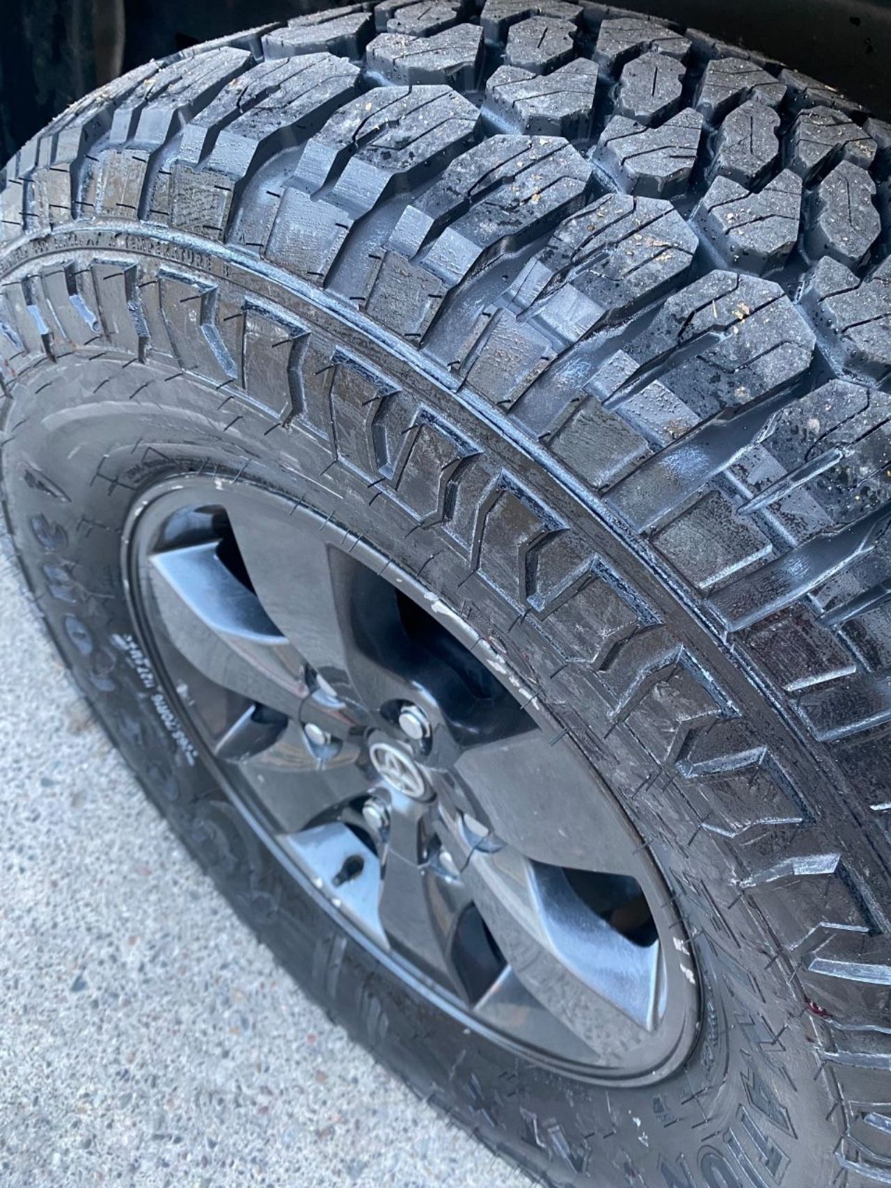 Toyota Hilux Usada en Mendoza, deRuedas