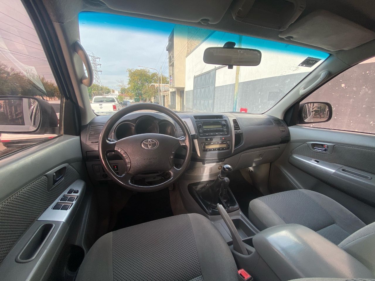 Toyota Hilux Usada en Mendoza, deRuedas