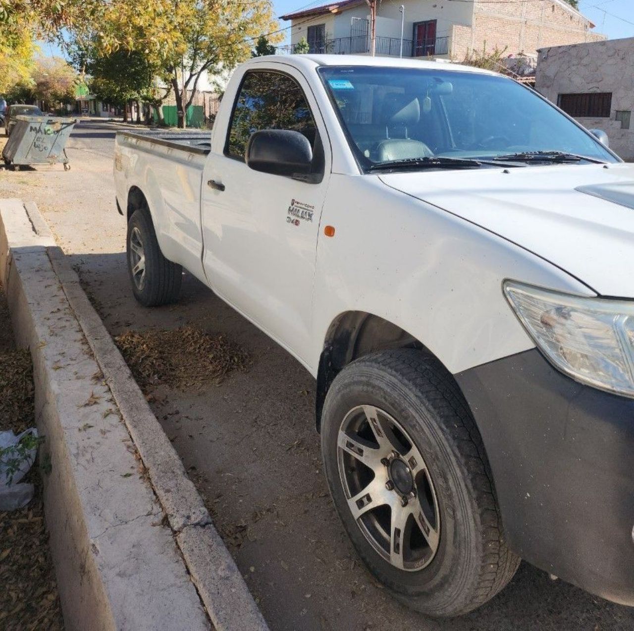 Toyota Hilux Usada en Mendoza, deRuedas