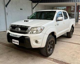 Toyota Hilux Usada en Mendoza Financiado
