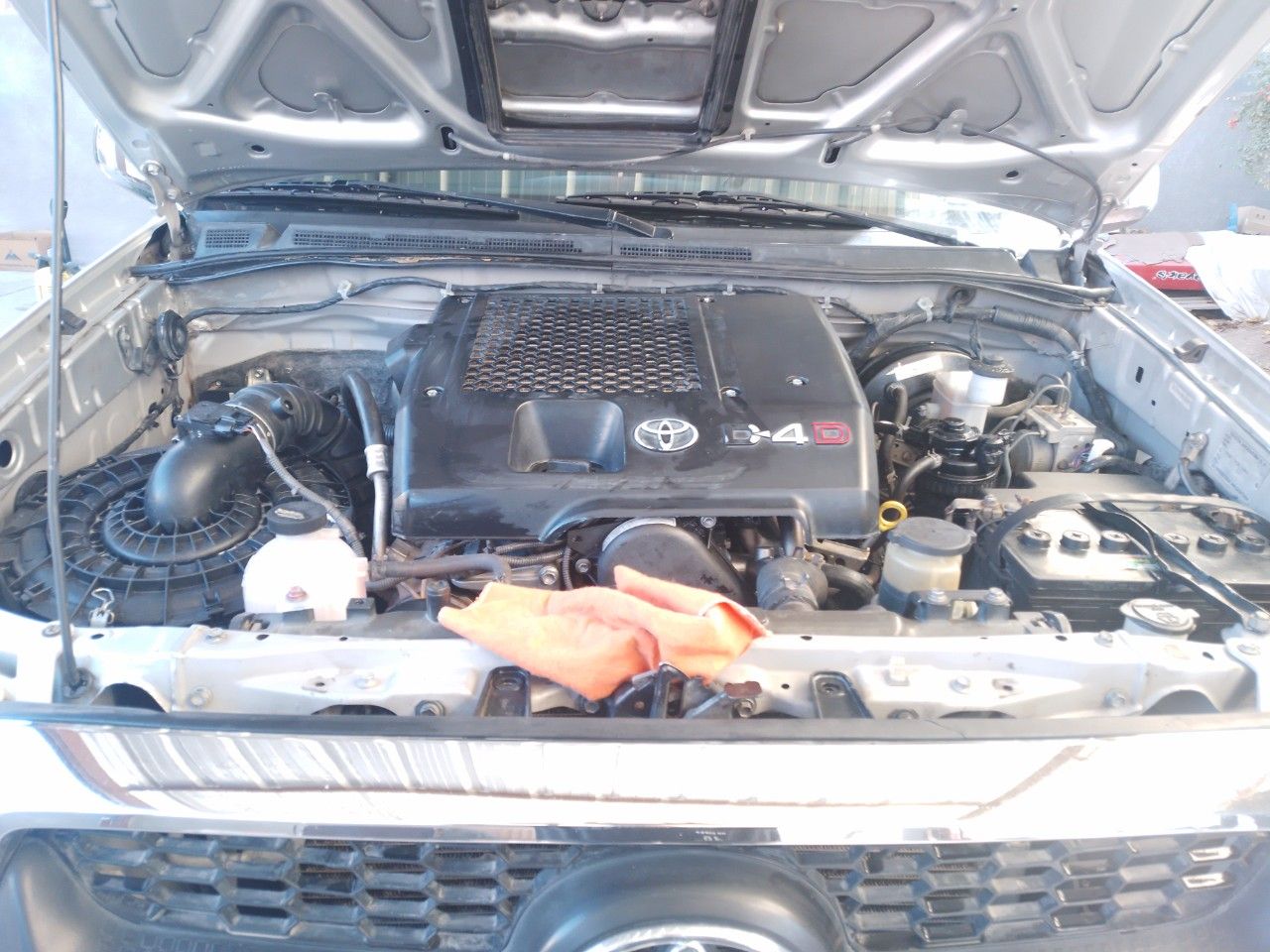 Toyota Hilux Usada en San Juan, deRuedas