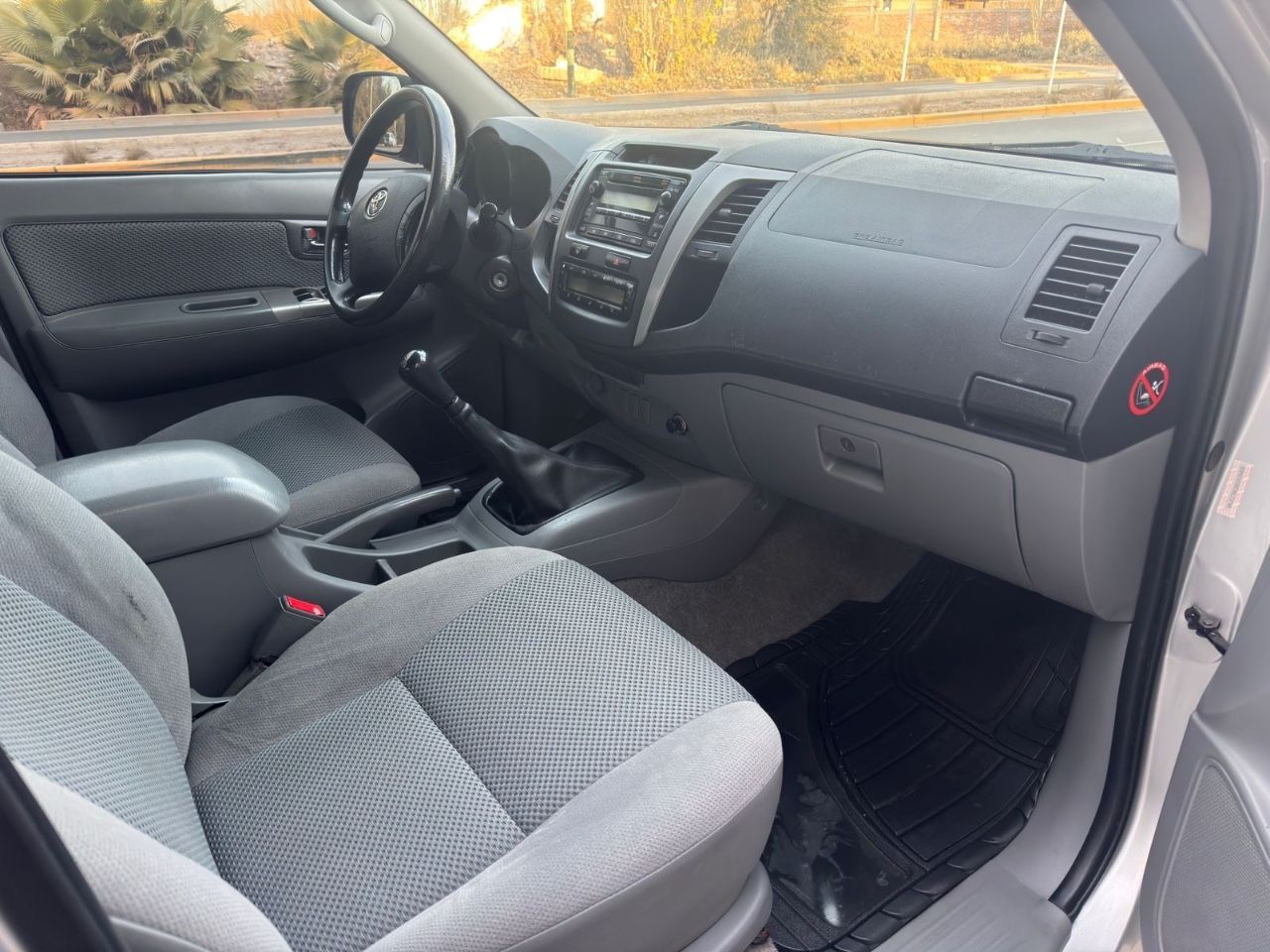 Toyota Hilux Usada en Mendoza, deRuedas