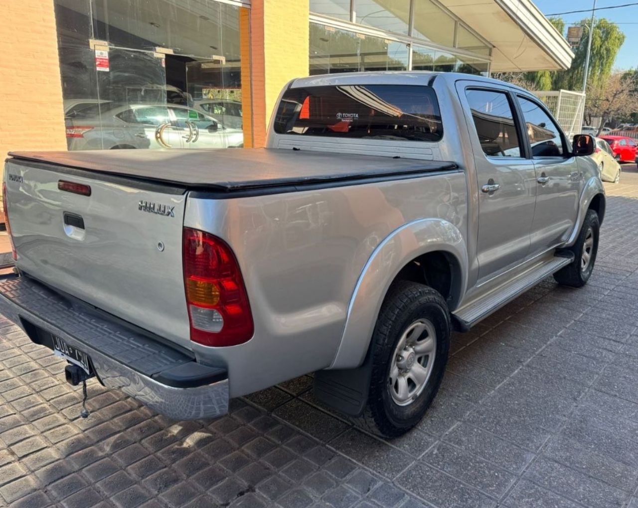 Toyota Hilux Usada Financiado en Mendoza, deRuedas