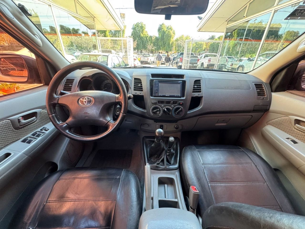 Toyota Hilux Usada Financiado en Mendoza, deRuedas