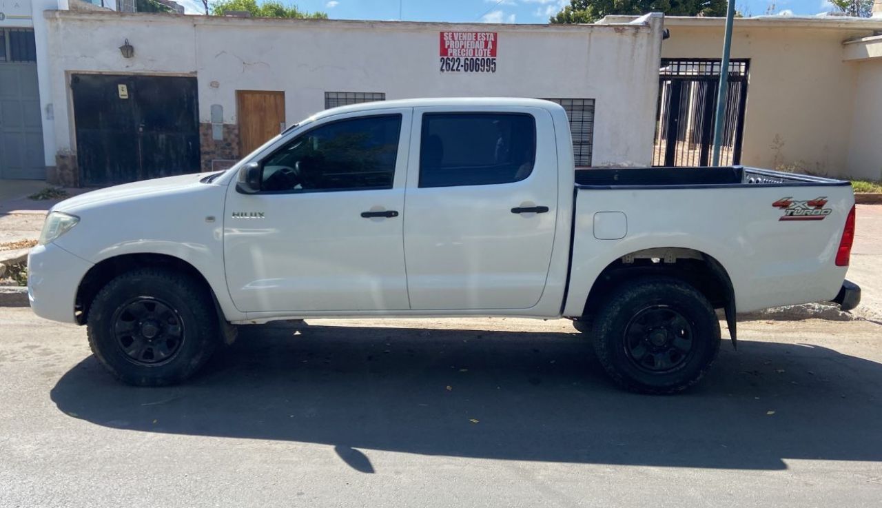 Toyota Hilux Usada en Mendoza, deRuedas