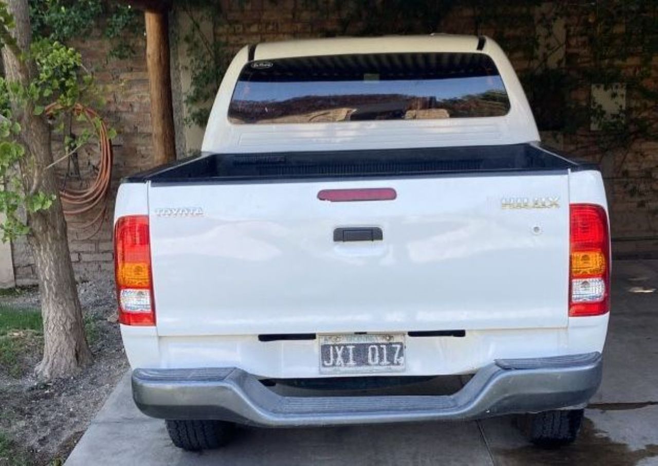 Toyota Hilux Usada en Mendoza, deRuedas