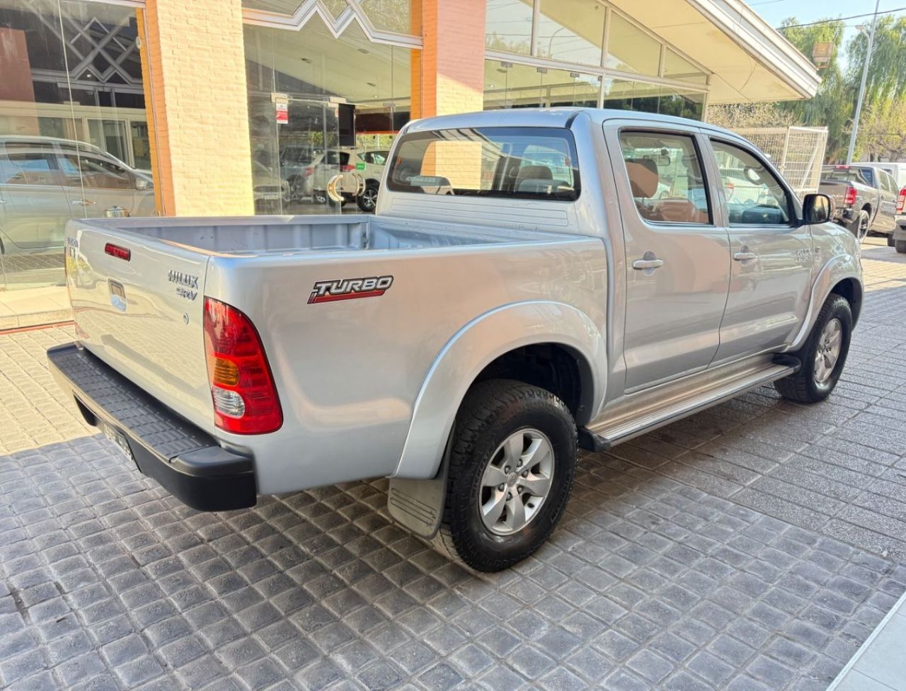 Toyota Hilux Usada Financiado en Mendoza, deRuedas