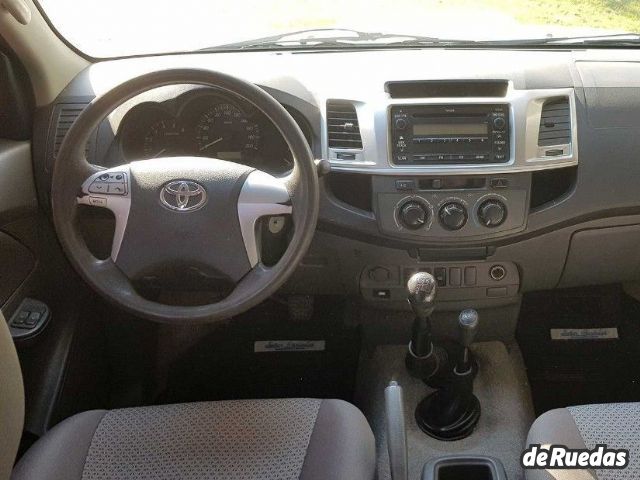Toyota Hilux Usada en Mendoza, deRuedas