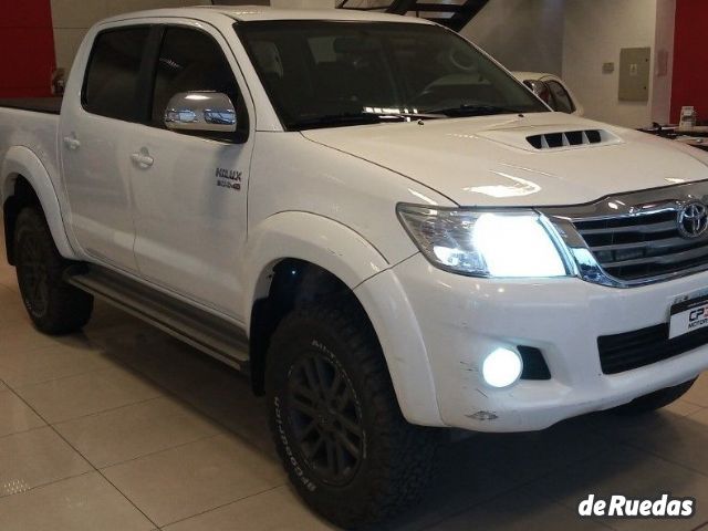 Toyota Hilux Usada en Mendoza, deRuedas