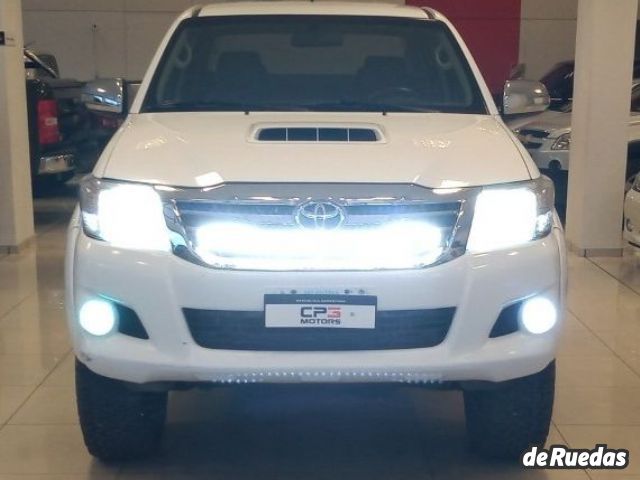 Toyota Hilux Usada en Mendoza, deRuedas