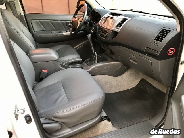 Toyota Hilux Usada en Mendoza, deRuedas