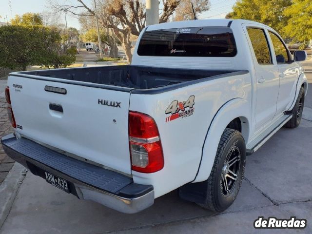 Toyota Hilux Usada en Mendoza, deRuedas