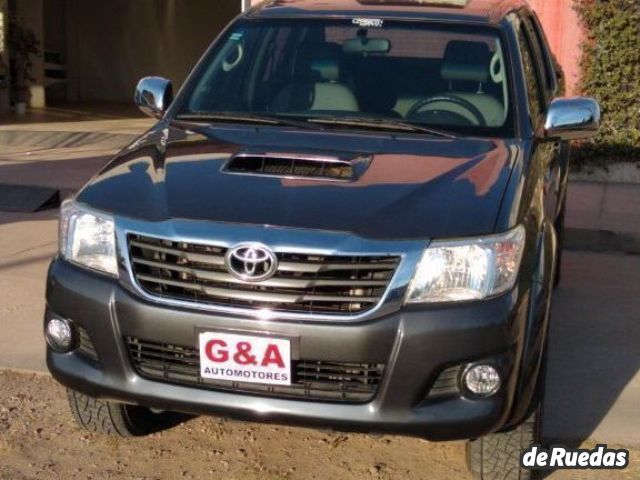 Toyota Hilux Usada en Mendoza, deRuedas