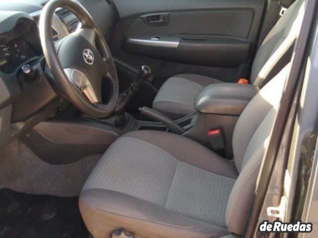 Toyota Hilux Usada en Mendoza, deRuedas