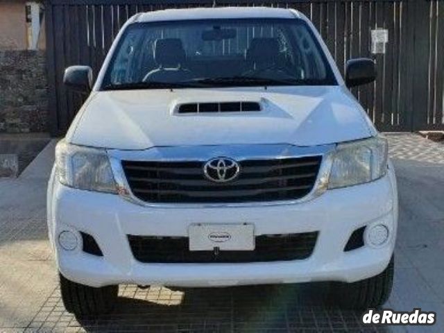 Toyota Hilux Usada en Mendoza, deRuedas