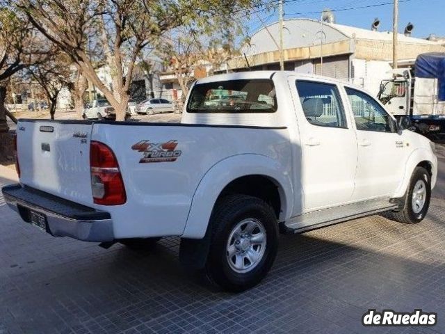 Toyota Hilux Usada en Mendoza, deRuedas